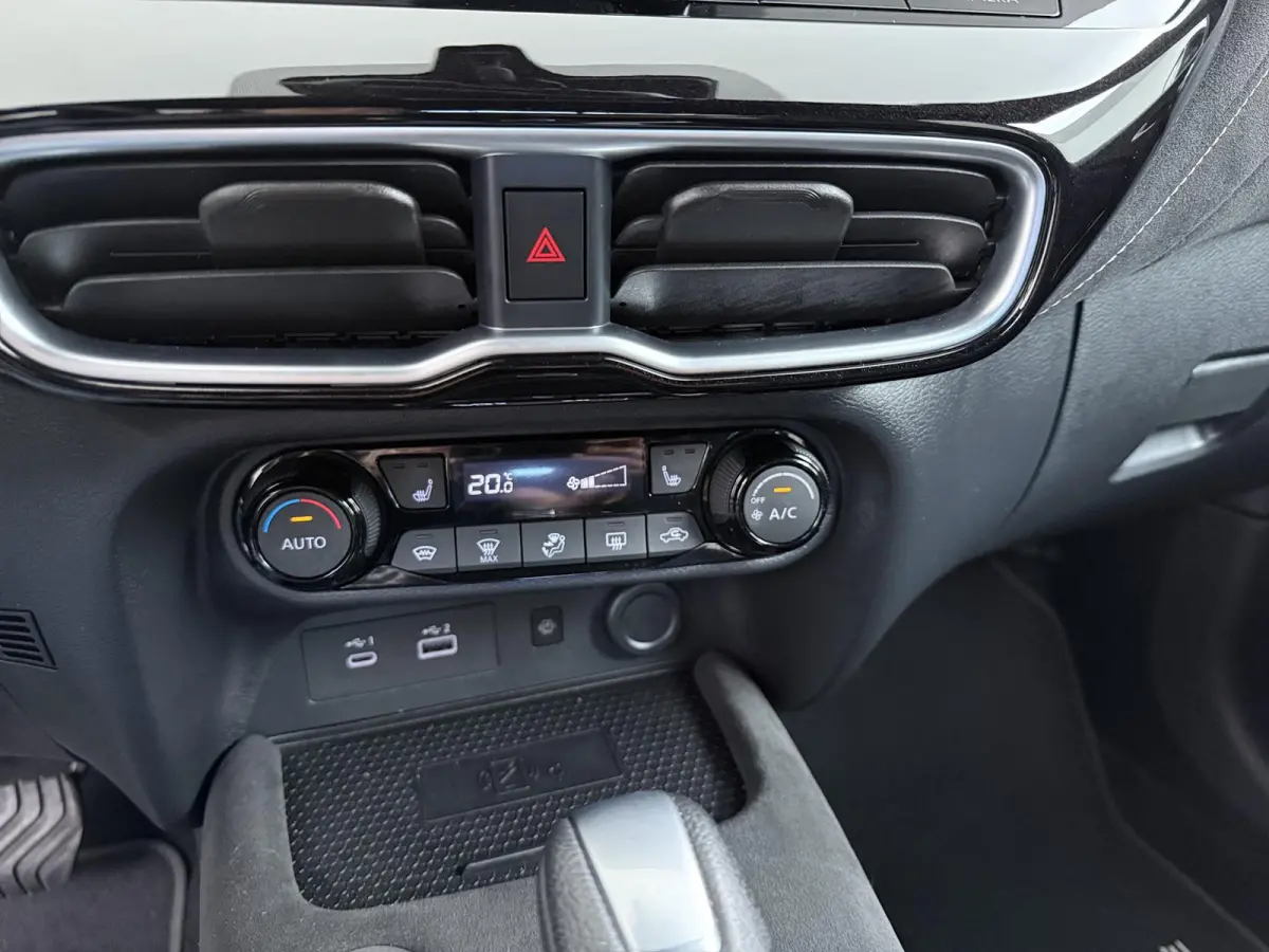 1.6 Hybrid N-Design | Half Leder | BOSE Audio | 360 Camera | Trekhaak |