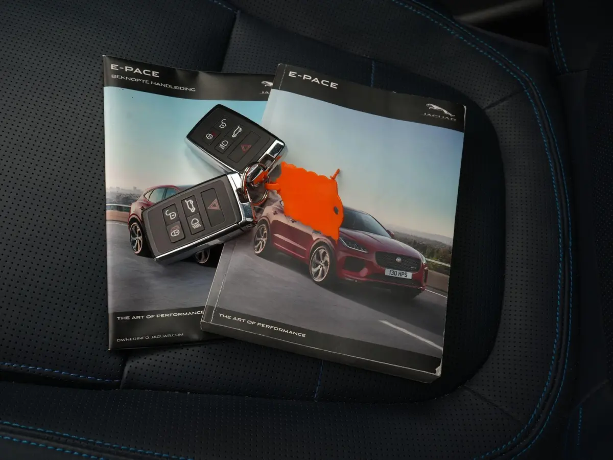 2.0 P250 AWD First Edition AUTOMAAT | TREKHAAK | HEAD-UP | VIRTUEEL | CAMERA | HSE | R-DYNAMIC | LEDER | PANORAMADAK | STOELVERWARMING & KOELING | 12 MAANDEN BOVAG GARANTIE