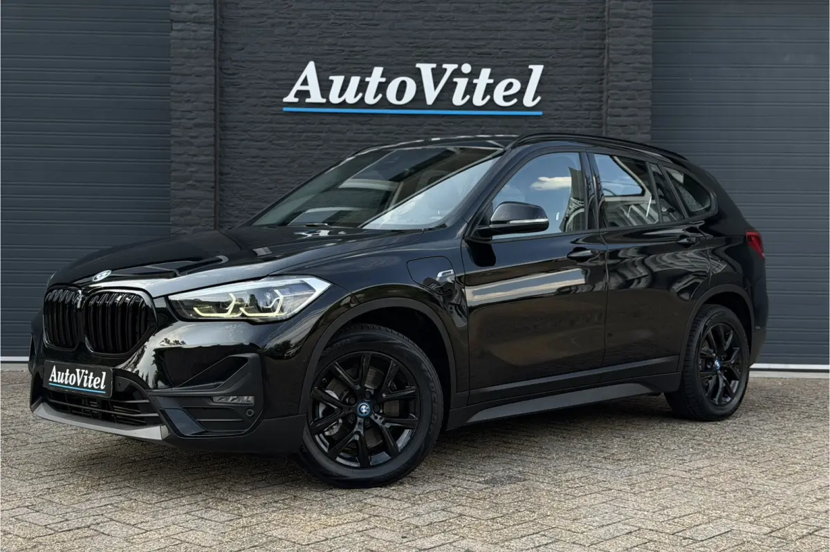 xDrive25e | Elektrische Klep | PDC V + A | LED | Apple Carplay | DAB | 35x op voorraad !
