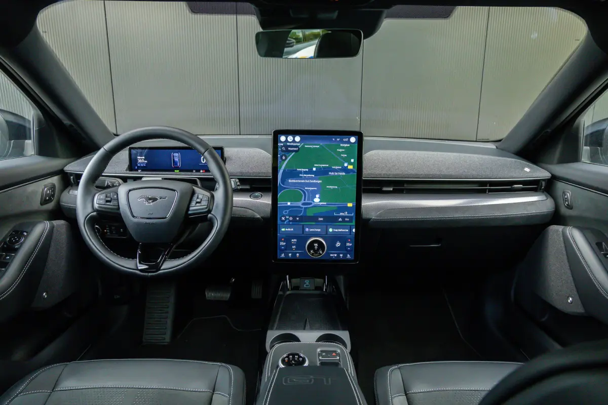 GT AWD | Pano-dak | B&O | 360 Camera | Standkachel | MagneRide onderstel | Memory stoel | Apple/Android Carplay
