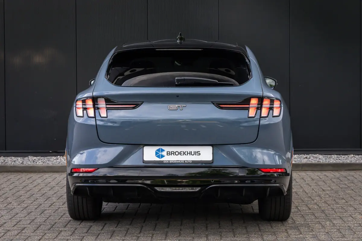 GT AWD | Pano-dak | B&O | 360 Camera | Standkachel | MagneRide onderstel | Memory stoel | Apple/Android Carplay