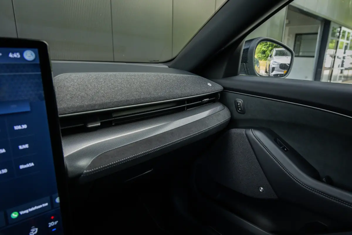 GT AWD | Pano-dak | B&O | 360 Camera | Standkachel | MagneRide onderstel | Memory stoel | Apple/Android Carplay