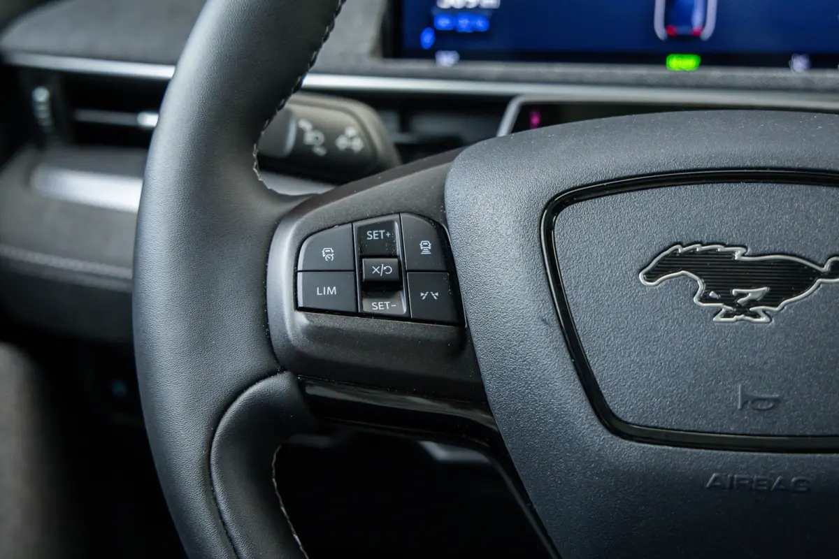 GT AWD | Pano-dak | B&O | 360 Camera | Standkachel | MagneRide onderstel | Memory stoel | Apple/Android Carplay