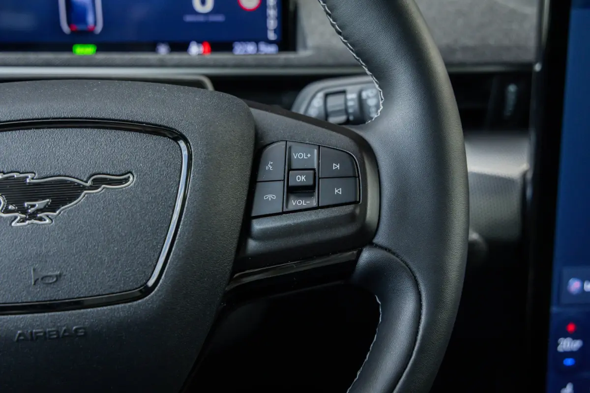 GT AWD | Pano-dak | B&O | 360 Camera | Standkachel | MagneRide onderstel | Memory stoel | Apple/Android Carplay