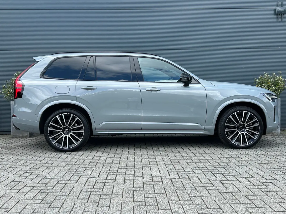 2.0 T8 Plug-in hybrid AWD Ultra Black Ed. Exec. | Full option! | Massage | Bowers & Wilkins | Luchtvering | Pano | 360 camera |