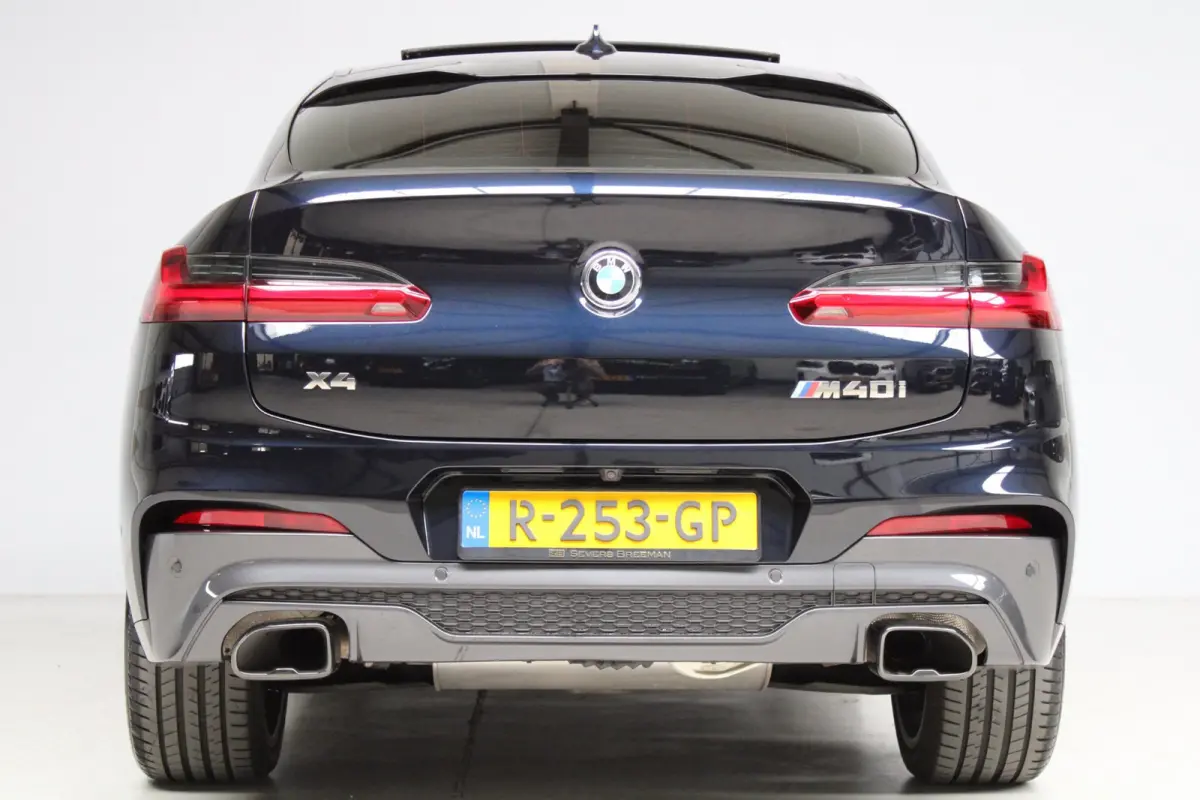M40i M-sport | panoramadak | head-up display | 360 camera | elektrische trekhaak | keyless entry | NL auto | 354 PK