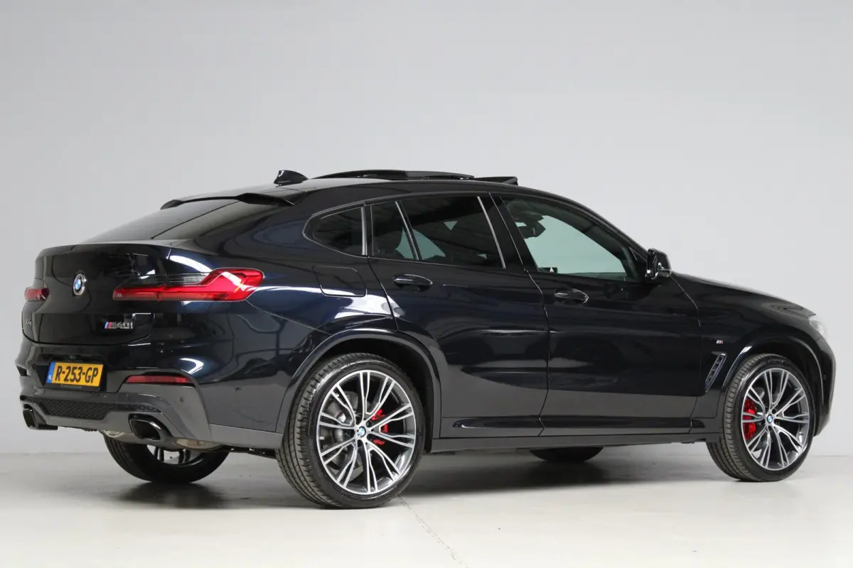 M40i M-sport | panoramadak | head-up display | 360 camera | elektrische trekhaak | keyless entry | NL auto | 354 PK