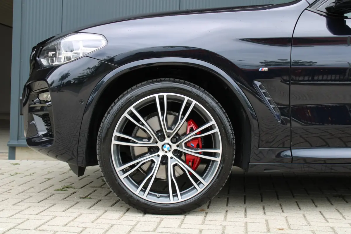 M40i M-sport | panoramadak | head-up display | 360 camera | elektrische trekhaak | keyless entry | NL auto | 354 PK
