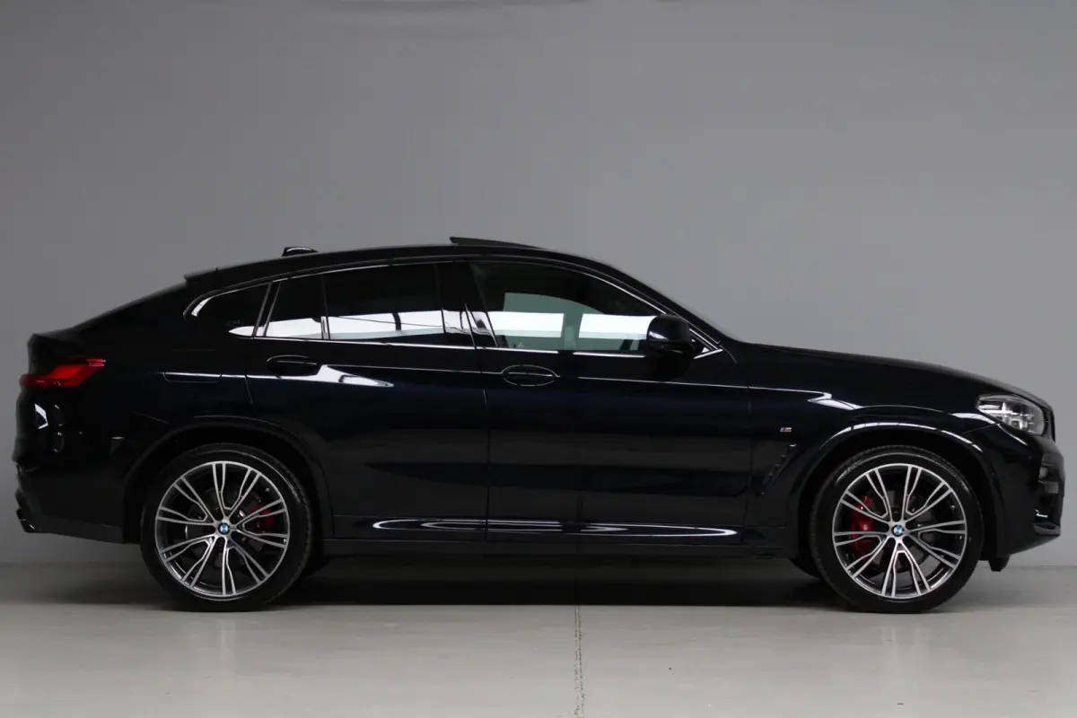 M40i M-sport | panoramadak | head-up display | 360 camera | elektrische trekhaak | keyless entry | NL auto | 354 PK