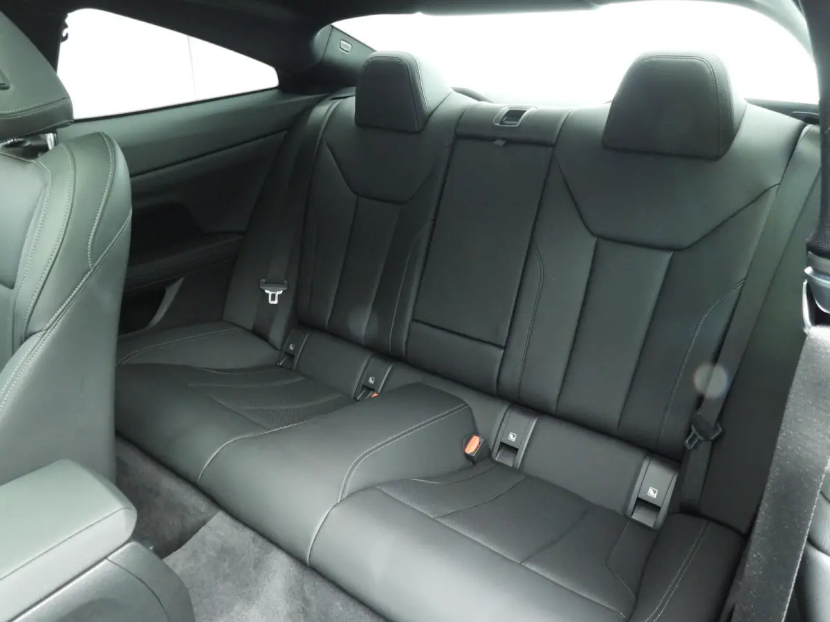 420i | M-Sportpakket | LED | Navigatie | Schuifdak | Sportstoelen | Stoelverwarming | DAB | Alu 19 inch