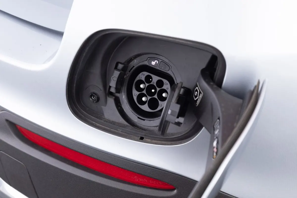 4MATIC Business Line | PANORAMADAK | LEDER | EL. STOELEN | 360 Camera | PHEV
