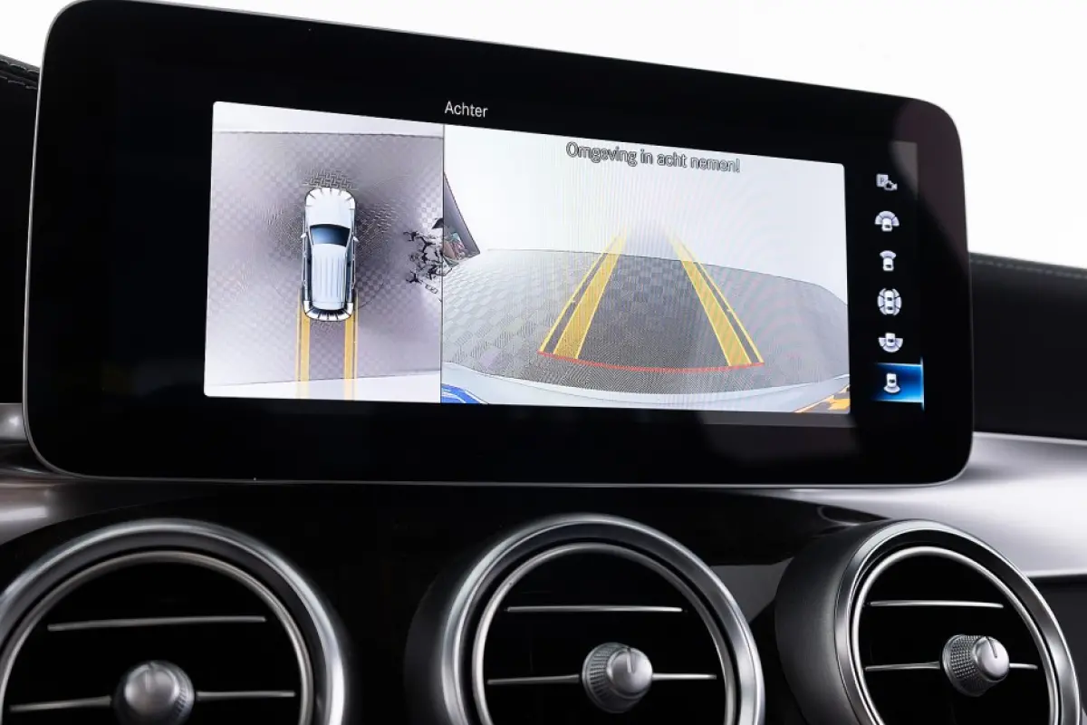 4MATIC Business Line | PANORAMADAK | LEDER | EL. STOELEN | 360 Camera | PHEV
