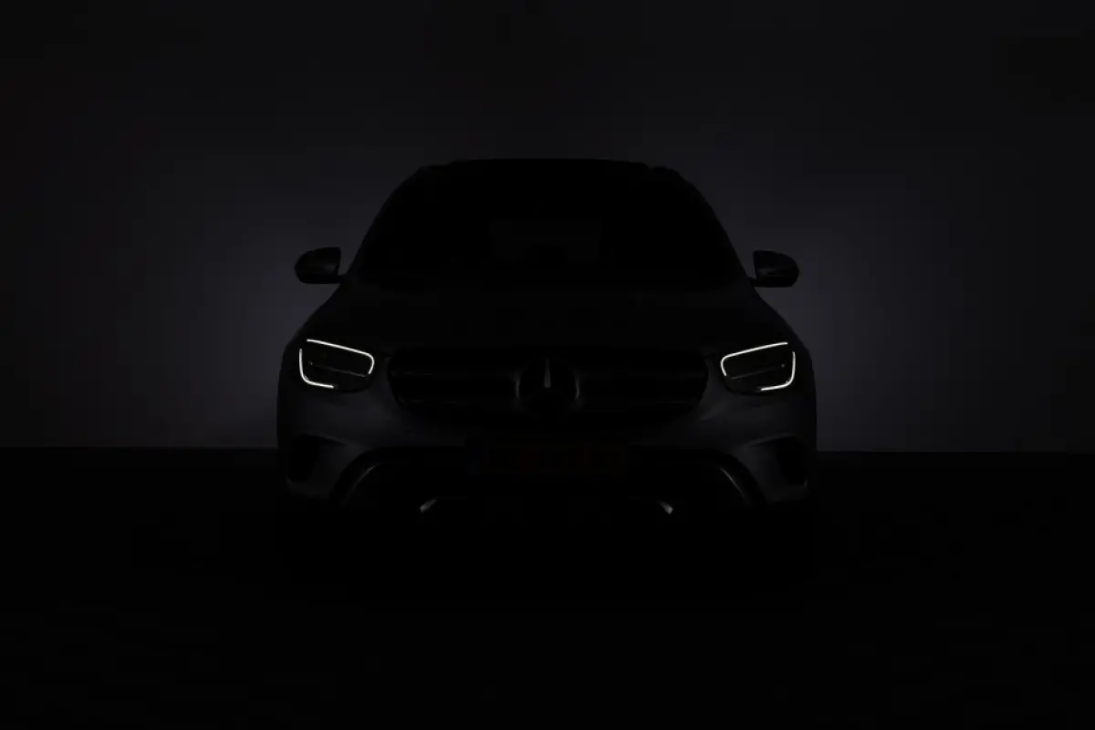 4MATIC Business Line | PANORAMADAK | LEDER | EL. STOELEN | 360 Camera | PHEV