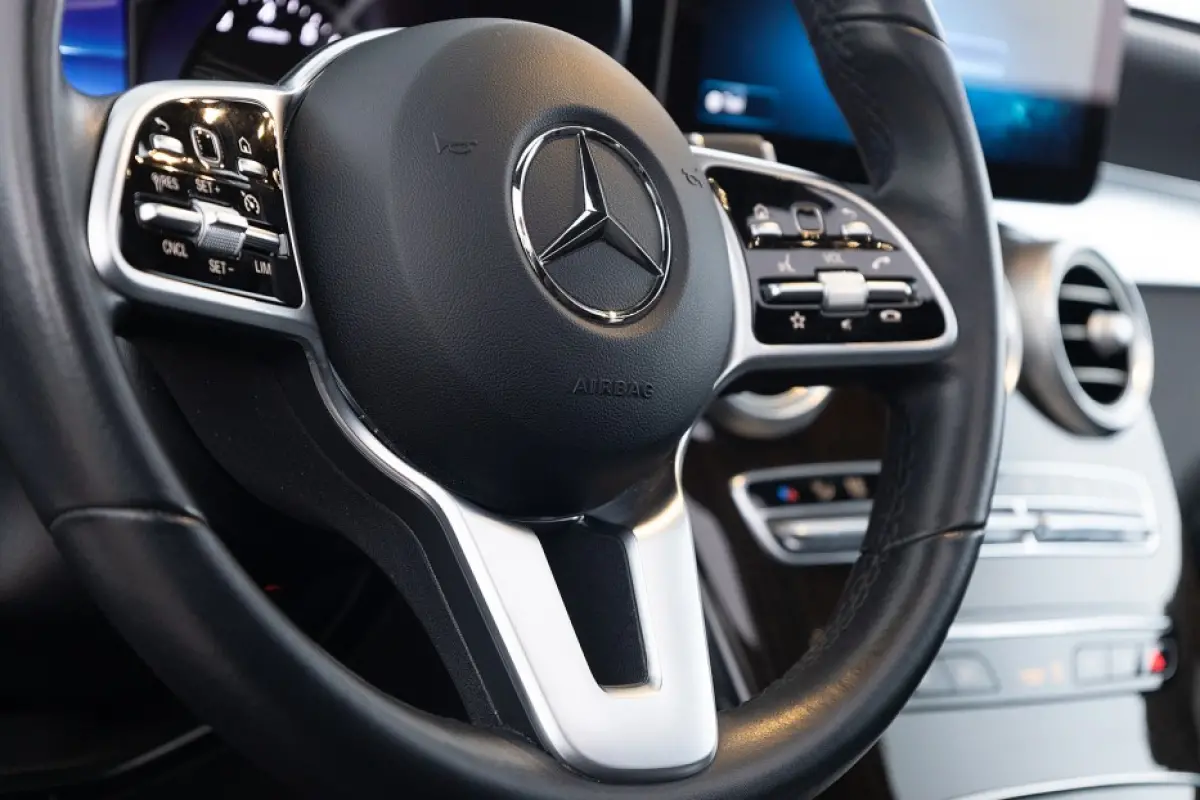 4MATIC Business Line | PANORAMADAK | LEDER | EL. STOELEN | 360 Camera | PHEV