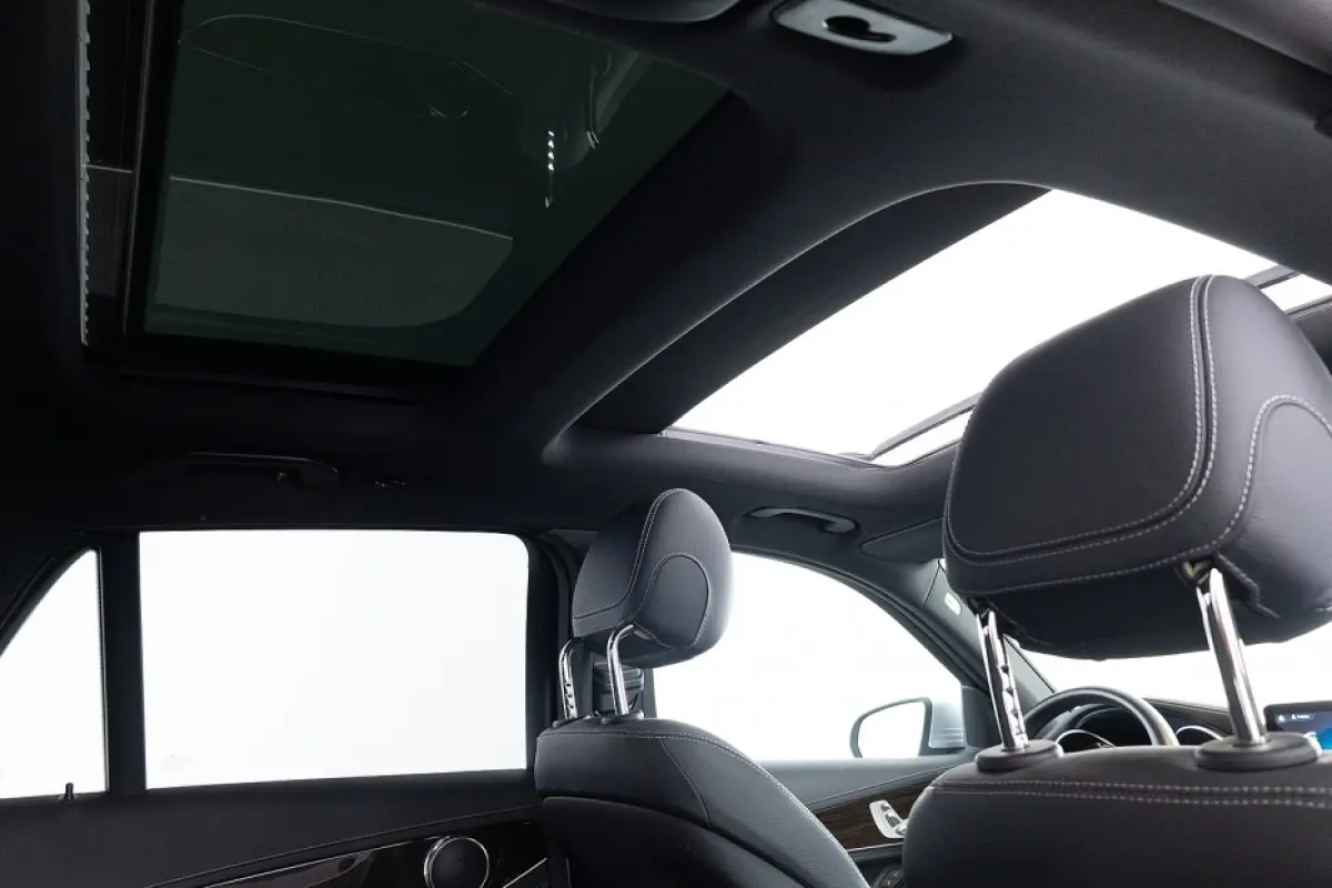4MATIC Business Line | PANORAMADAK | LEDER | EL. STOELEN | 360 Camera | PHEV