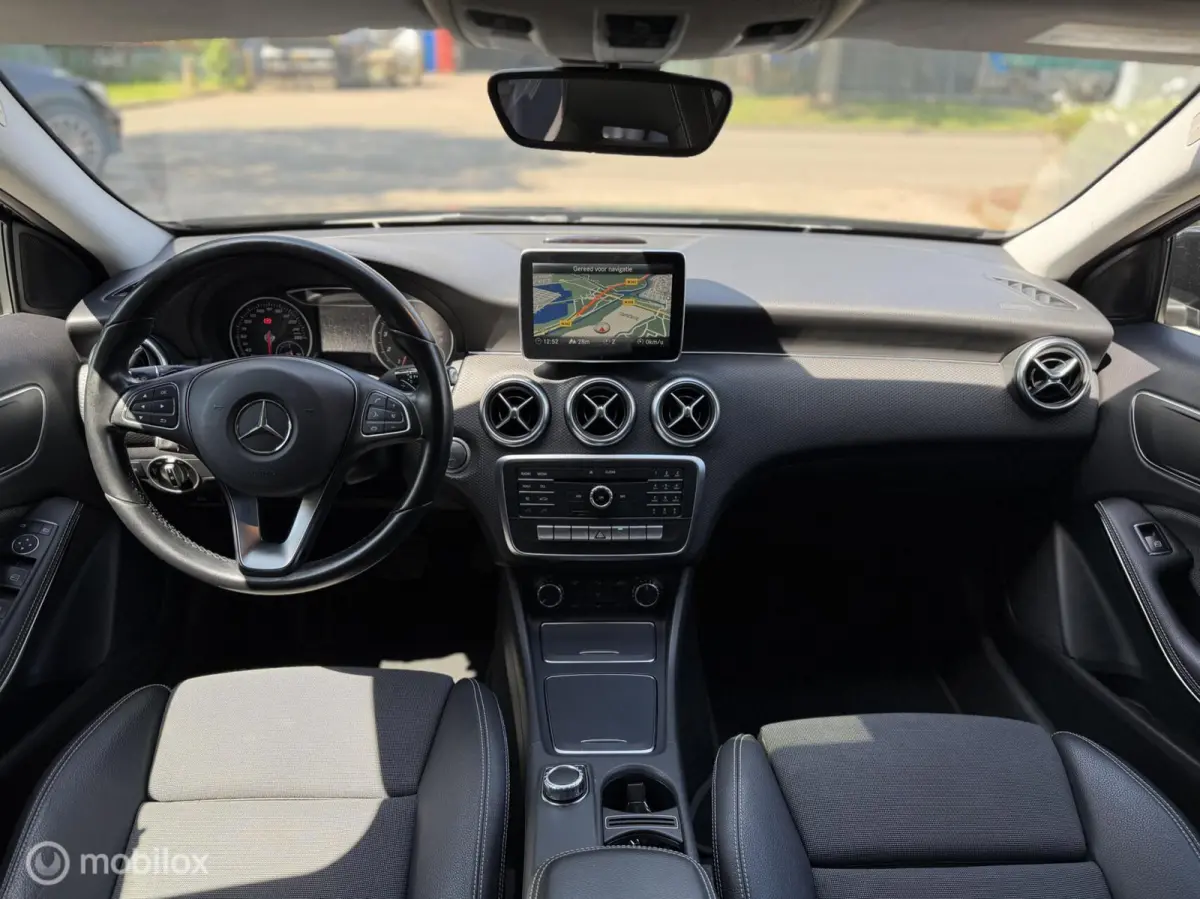 160 Ambition CarPlay|PDC|Automaat|NL Auto!