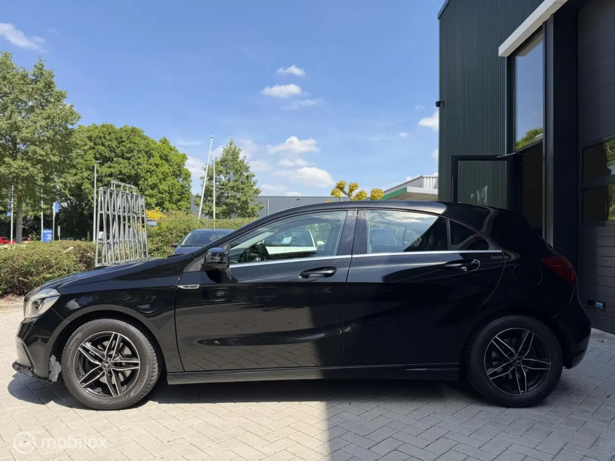 160 Ambition CarPlay|PDC|Automaat|NL Auto!