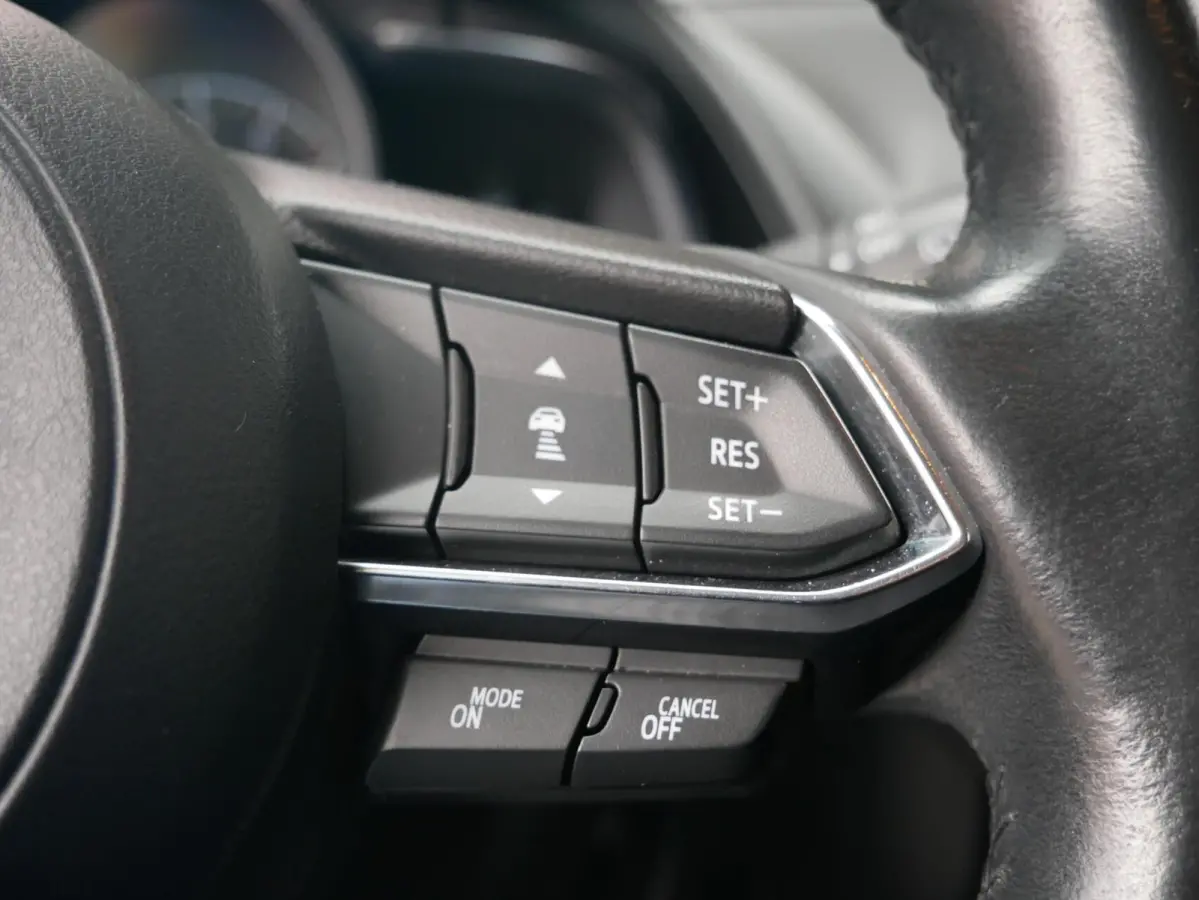 2.0 SkyActiv-G 120 GT-M Leder| ACC| Bose| HUD| FULL OPTION