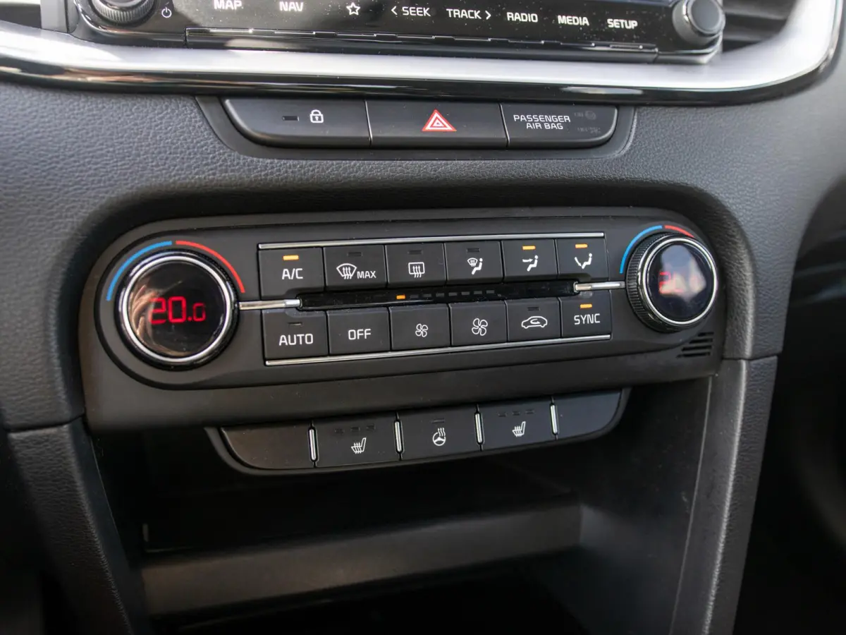1.4 T-GDi DynamicPlusLine Clima | Cruise | Camera | Apple Carplay | Stoelverwarming | Navi | PDC