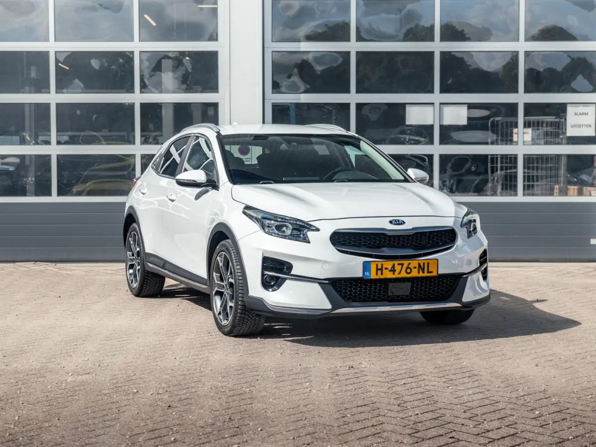 1.4 T-GDi DynamicPlusLine Clima | Cruise | Camera | Apple Carplay | Stoelverwarming | Navi | PDC