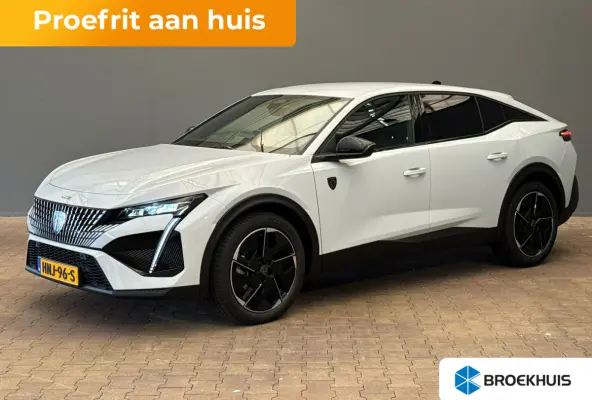1.2 Hybrid 136 e-DCS6 GT Camera | Clima | Carplay | Elek.Klep | Cruise Adap | LMV | Bluetooth | Keyless | Navigatie | PDC | | Achterbank in delen neerklapbaar | Achteruitrijcamera | Alarm kl