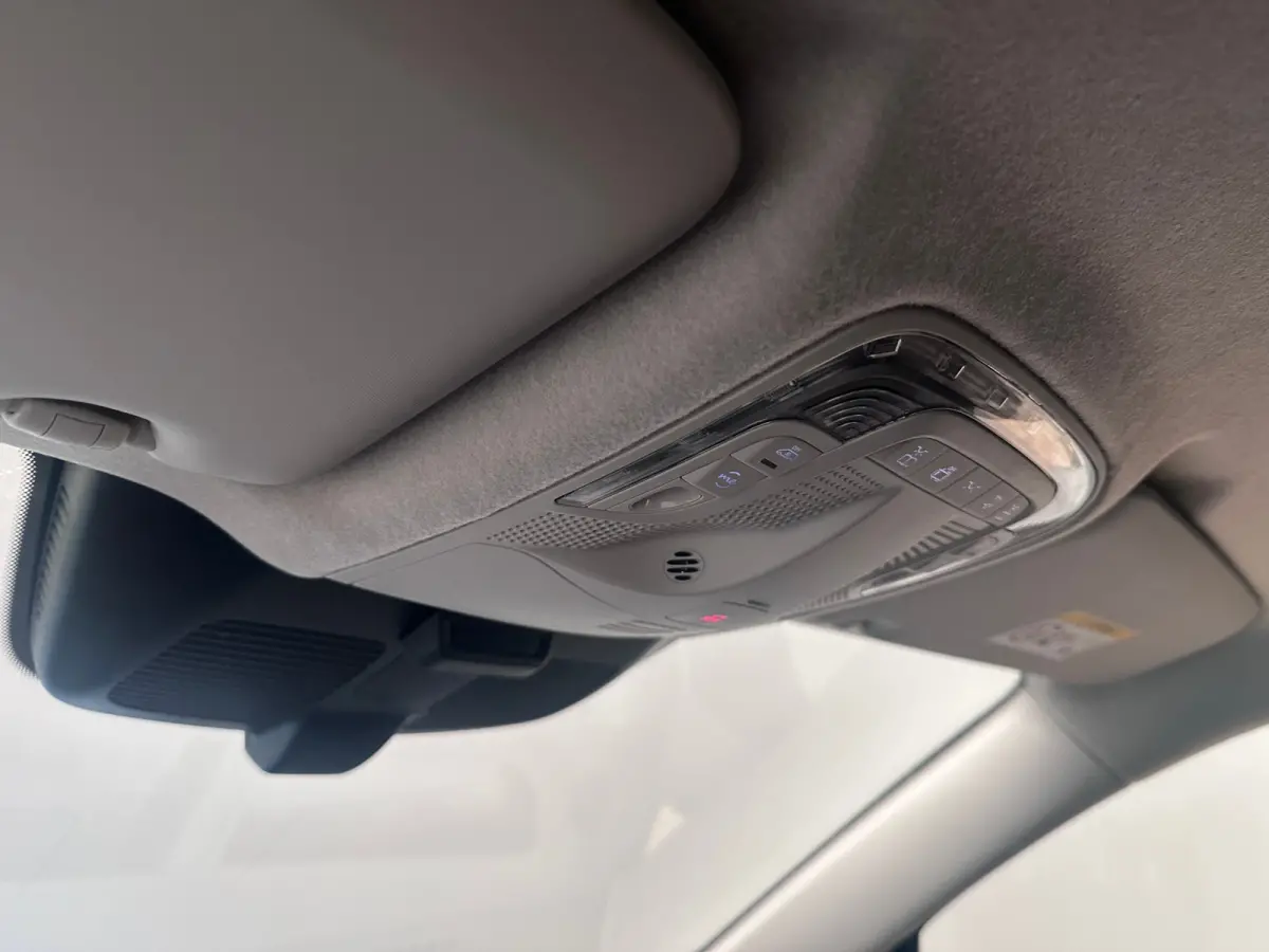 116 CDI L2 Select Snoeks (Meer Beenruimte) | Lederen Bekleding | Rondomzicht Camera | Parkeersensoren | Navigatie | 17" Lichtmetaal  | Airco (automatisch) | Anti Blokkeer Systeem | Buitenspi