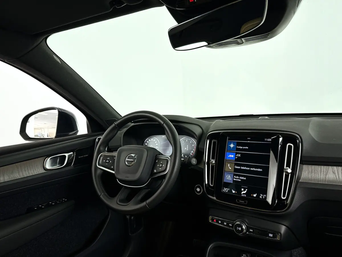 T3 Inscription | Parkeercamera | Stoelverwarming | Harman Kardon | Trekhaak