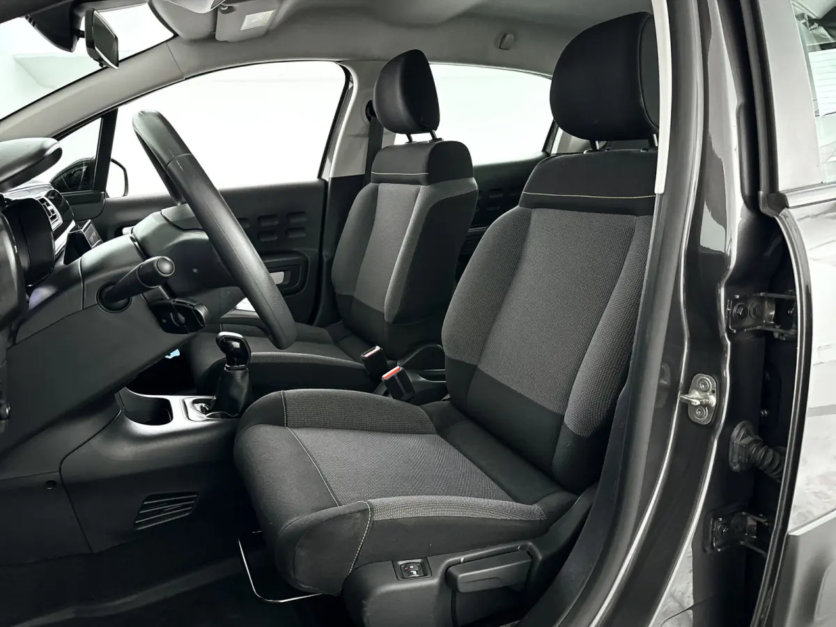 1.2 PureTech Feel | Airco | Cruise control | Stoelverwarming