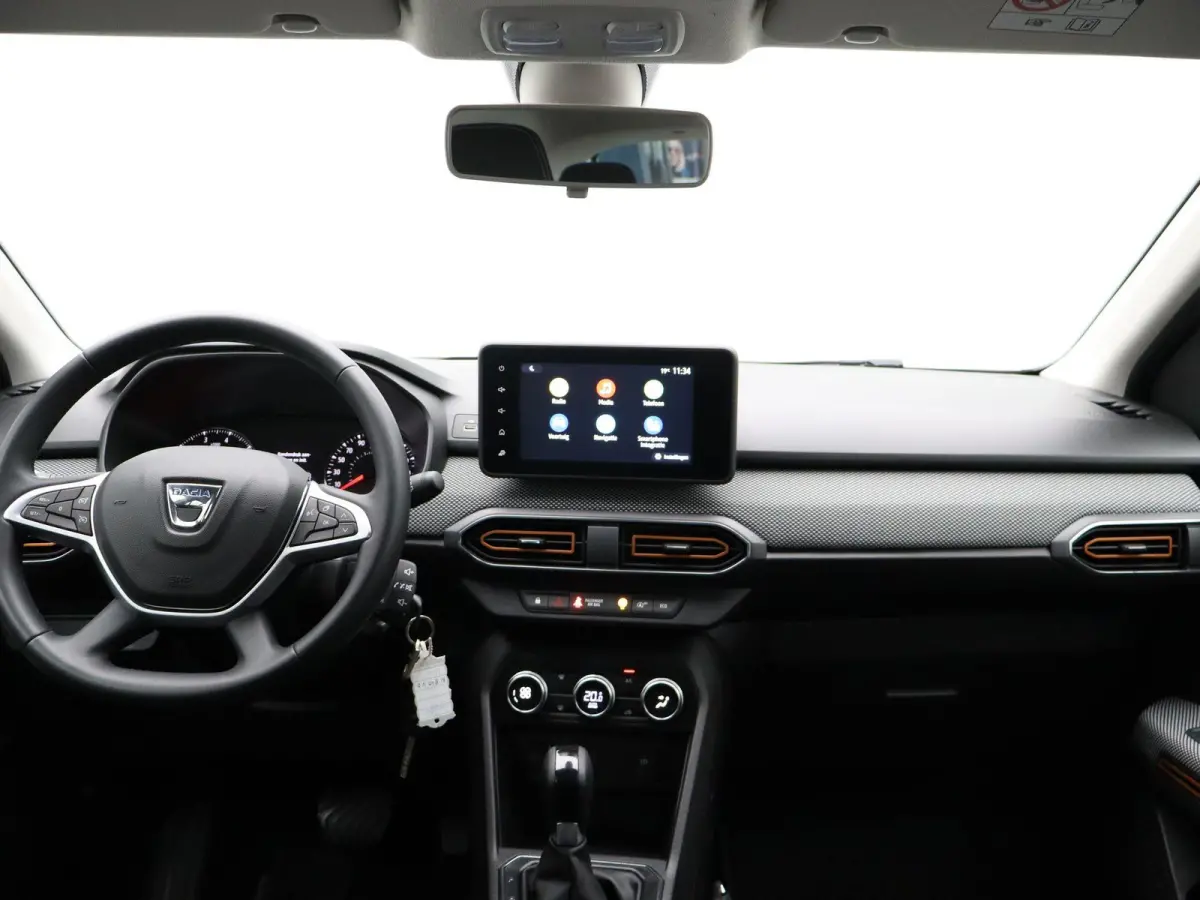 TCe 90 CVT GPF Comfort | AUTOMAAT | Navigatie | Parkeercamera |