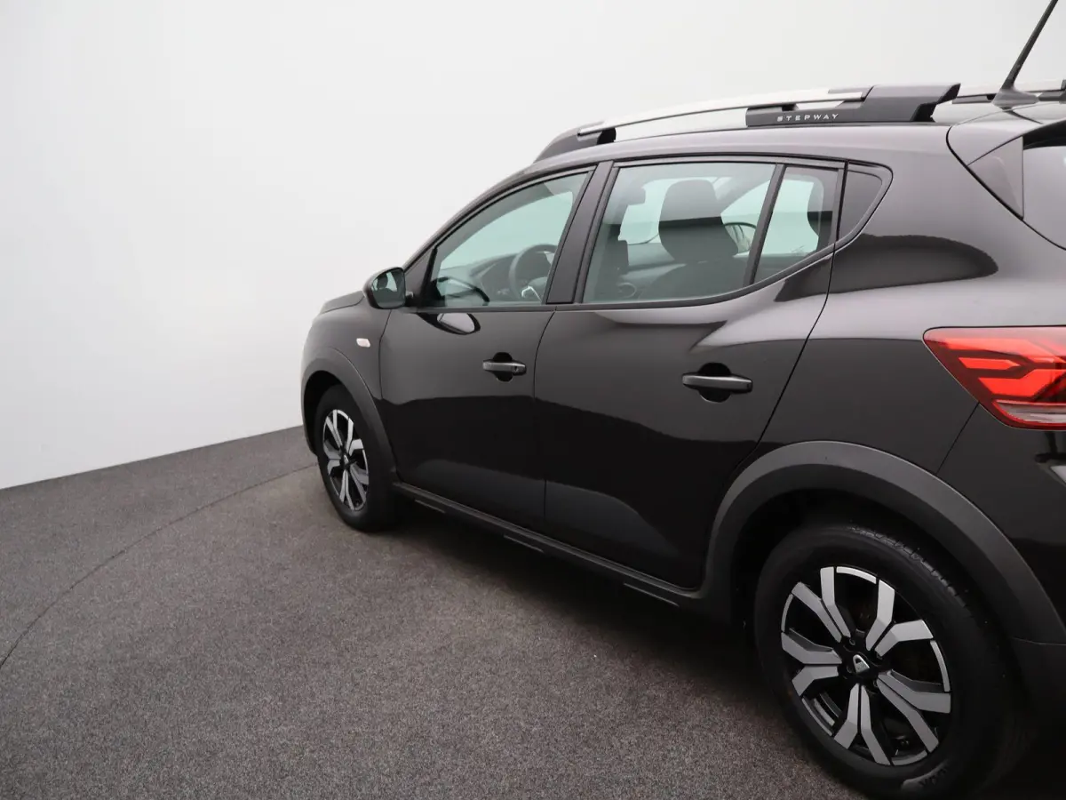TCe 90 CVT GPF Comfort | AUTOMAAT | Navigatie | Parkeercamera |