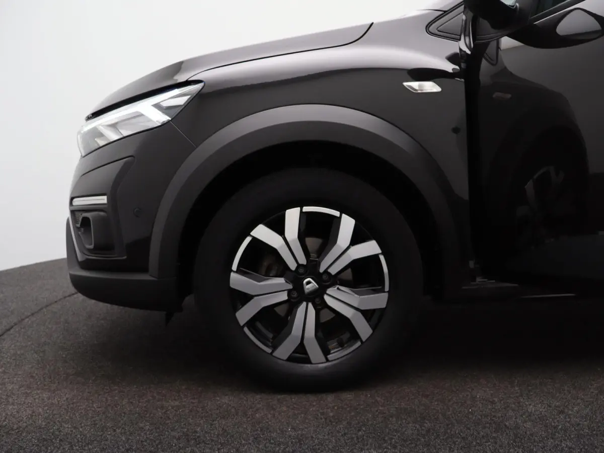 TCe 90 CVT GPF Comfort | AUTOMAAT | Navigatie | Parkeercamera |