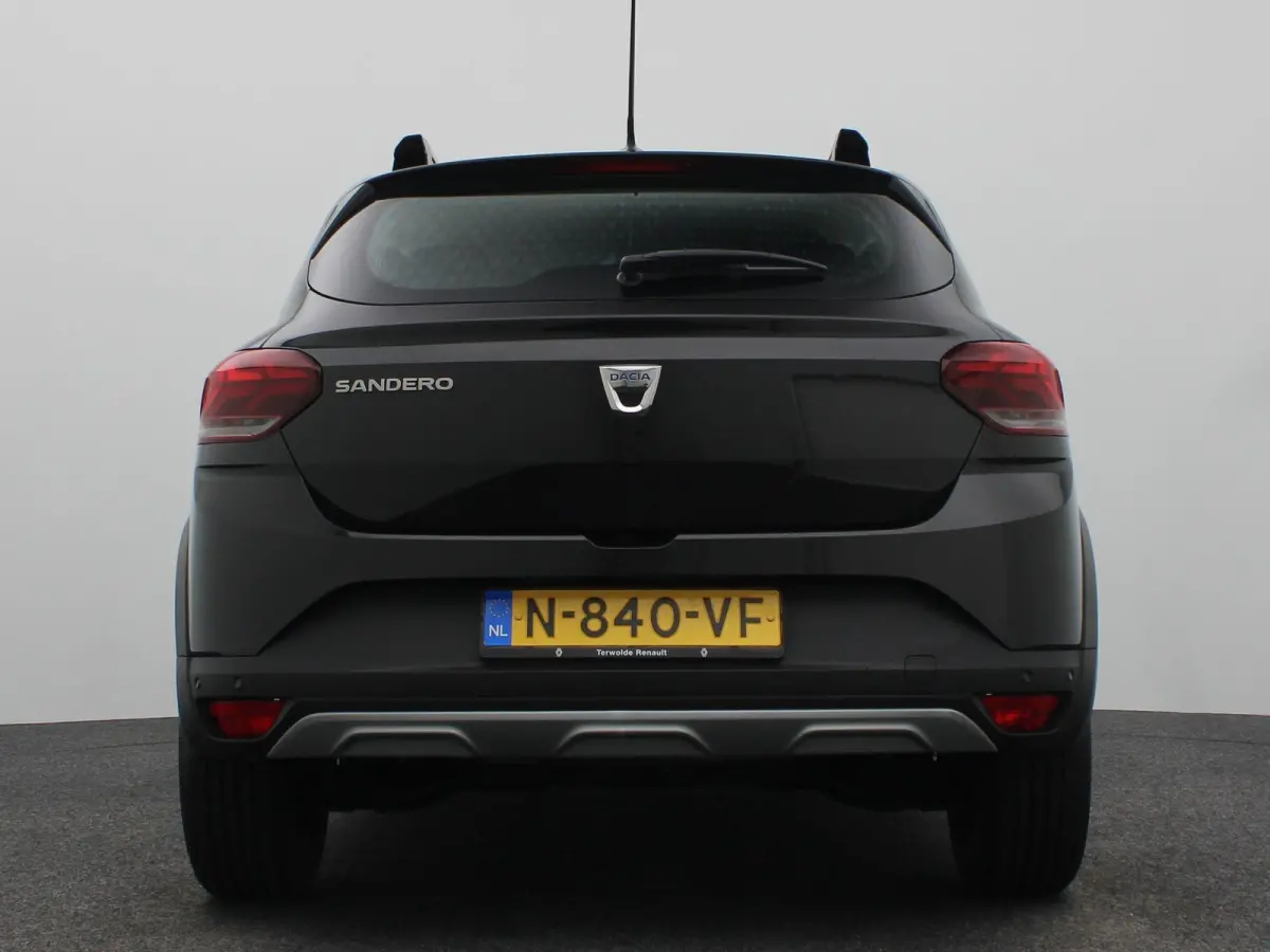 TCe 90 CVT GPF Comfort | AUTOMAAT | Navigatie | Parkeercamera |