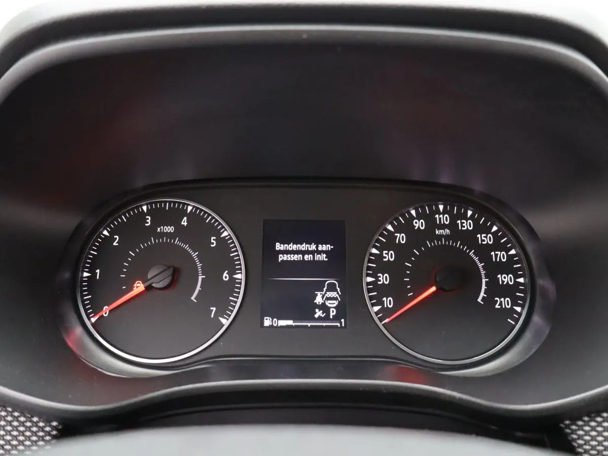TCe 90 CVT GPF Comfort | AUTOMAAT | Navigatie | Parkeercamera |
