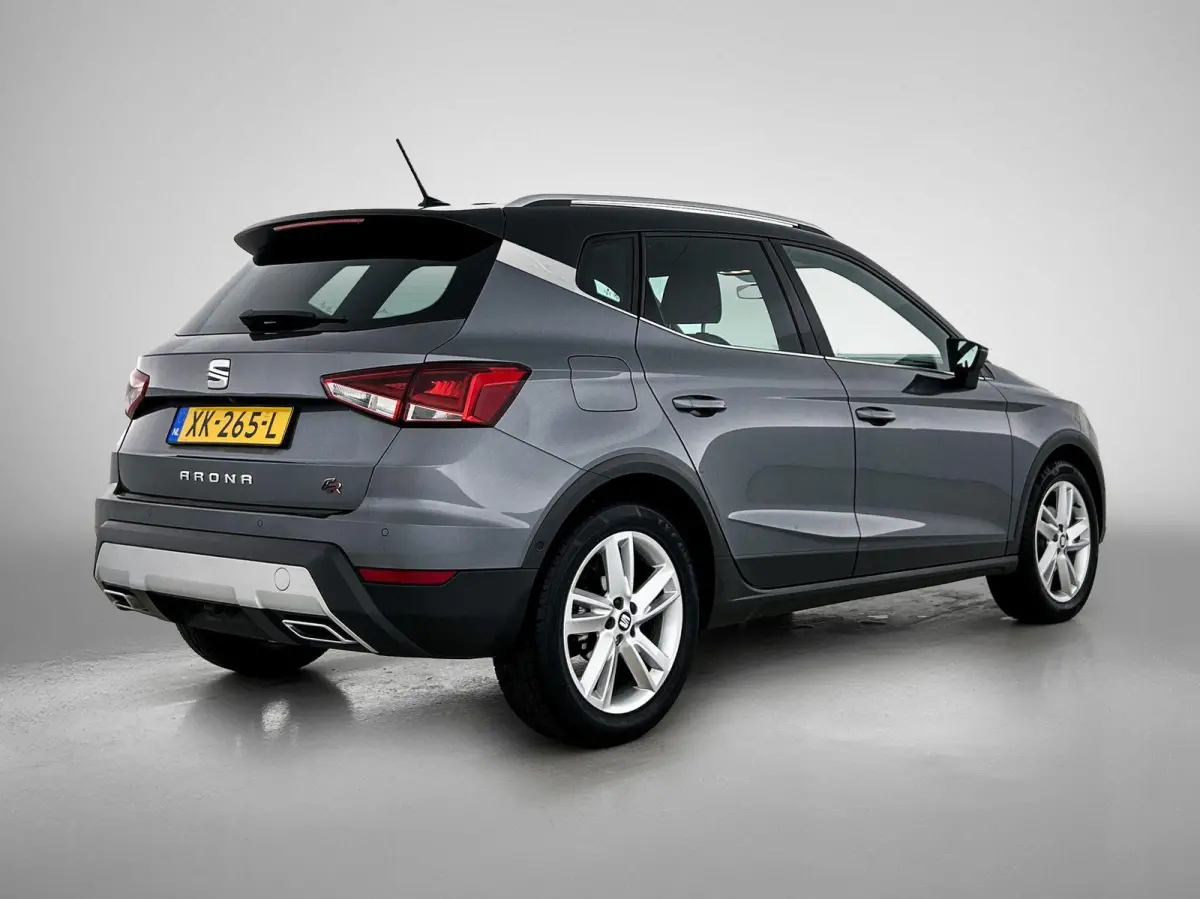 1.0 TSI 115PK FR Business Intense CAMERA | NAVI & CARPLAY | TREKHAAK