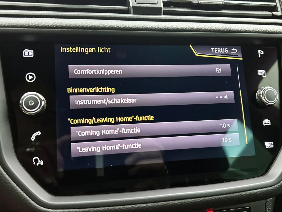 1.0 TSI 115PK FR Business Intense CAMERA | NAVI & CARPLAY | TREKHAAK