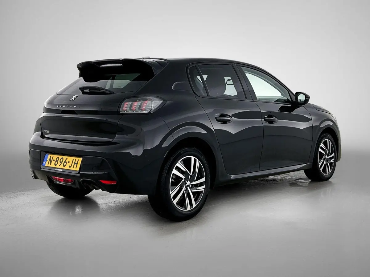 130pk Allure Pack | 1ste eigenaar | Camera | LED lampen |AppleCarPlay/Android | AUTOMAAT | Navigatie