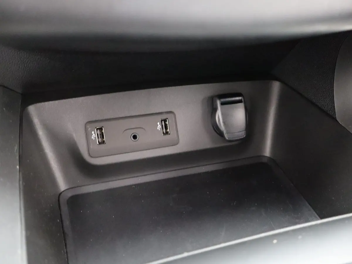 Energy TCe 130 EDC Intens | AUTOMAAT | Parkeercamera | Navigatie |