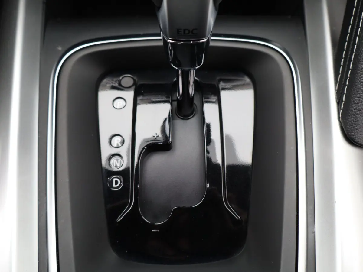 Energy TCe 130 EDC Intens | AUTOMAAT | Parkeercamera | Navigatie |