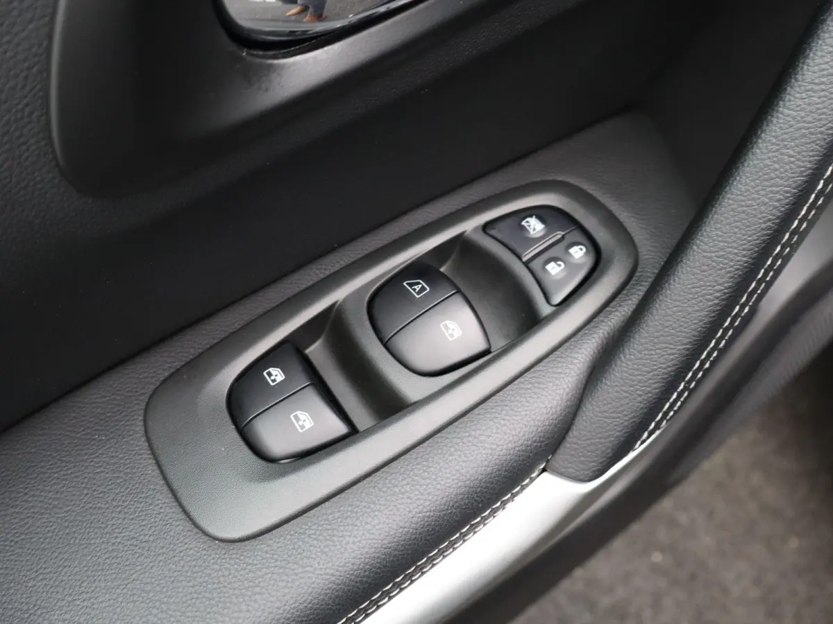 Energy TCe 130 EDC Intens | AUTOMAAT | Parkeercamera | Navigatie |