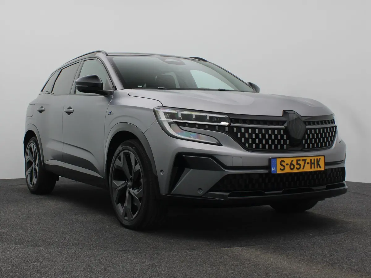 iconic esprit Alpine E-Tech full hybrid 200 | SoH 94% | Harman Kardon | Matrix Led | Voorruitverw. |
