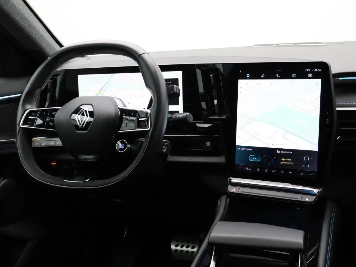 iconic esprit Alpine E-Tech full hybrid 200 | SoH 94% | Harman Kardon | Matrix Led | Voorruitverw. |