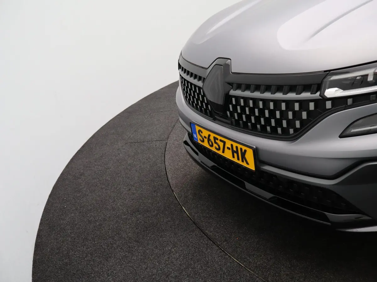iconic esprit Alpine E-Tech full hybrid 200 | SoH 94% | Harman Kardon | Matrix Led | Voorruitverw. |