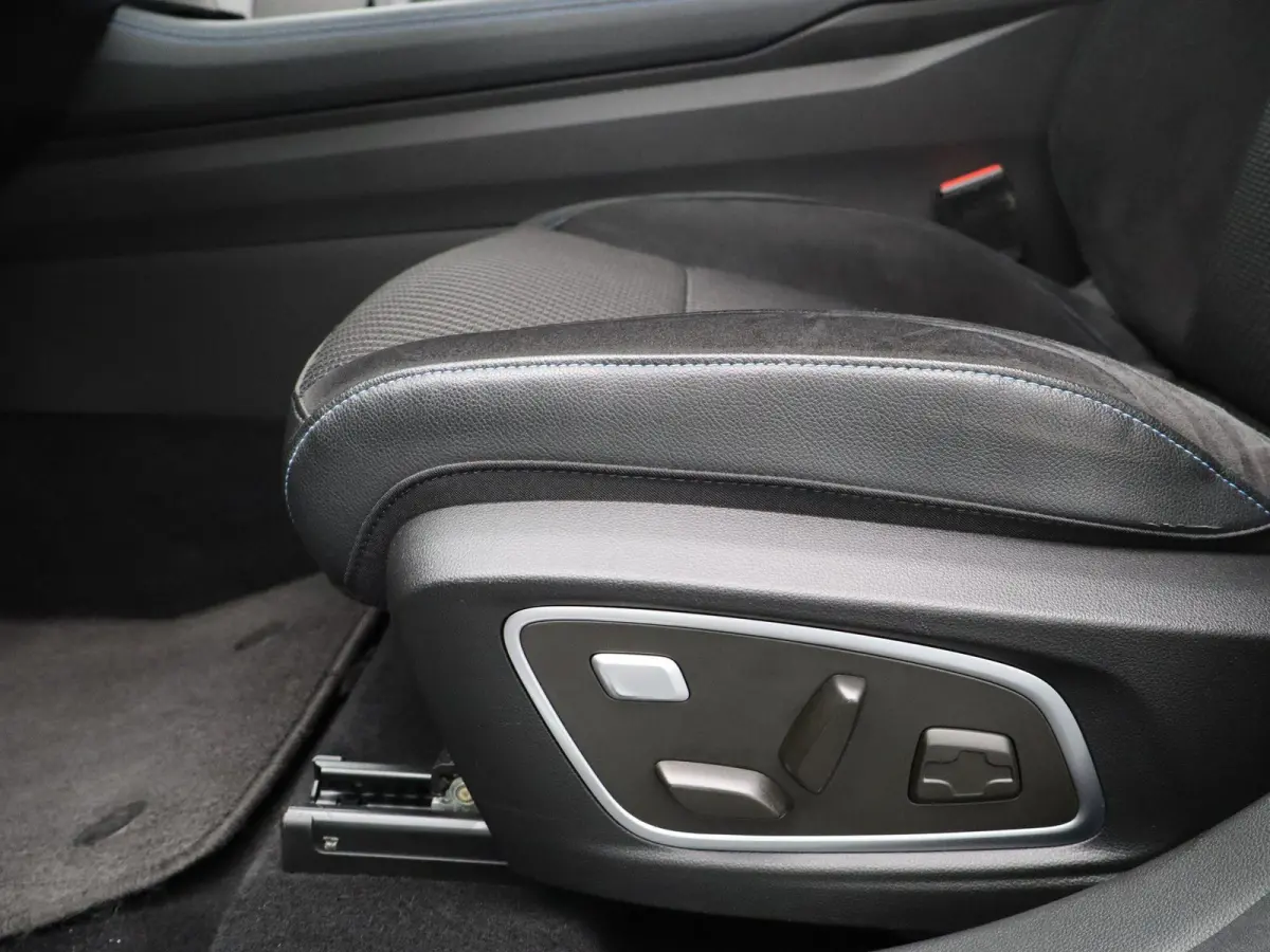 iconic esprit Alpine E-Tech full hybrid 200 | SoH 94% | Harman Kardon | Matrix Led | Voorruitverw. |