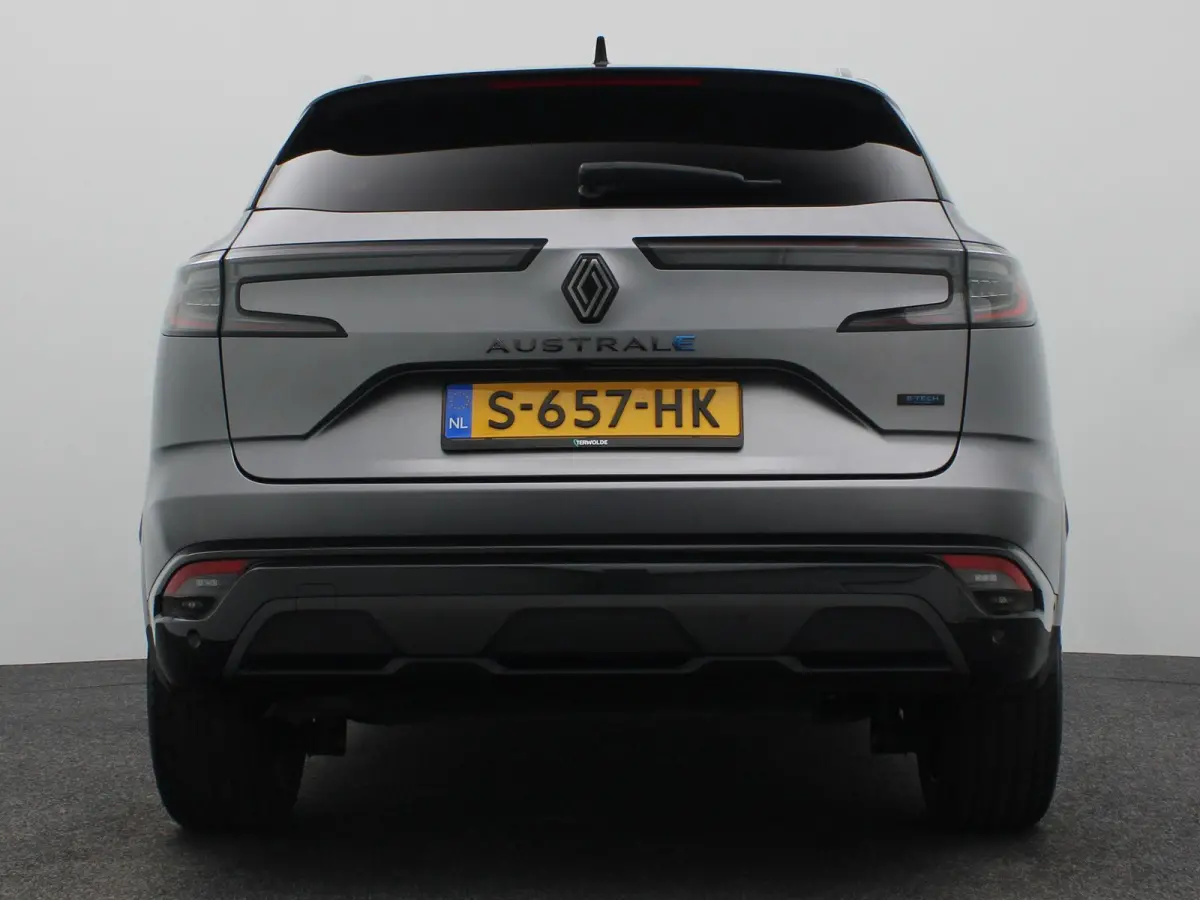 iconic esprit Alpine E-Tech full hybrid 200 | SoH 94% | Harman Kardon | Matrix Led | Voorruitverw. |