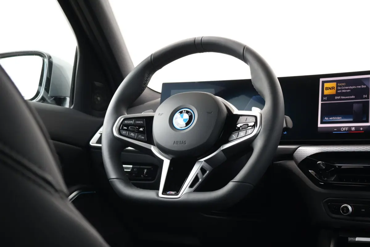 330e M Sport Edition | SoH 100% | Sport Pakket Pro | Innovation Pack | Comfort Pack | Elektr. Achterklep | Harman Kardon | Active Cruise | Trekhaak | Parking Assistant Plus |
