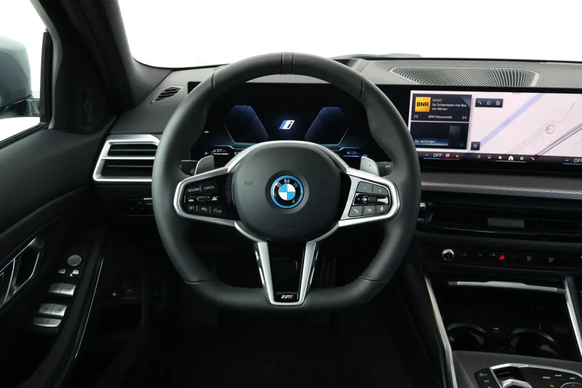 330e M Sport Edition | SoH 100% | Sport Pakket Pro | Innovation Pack | Comfort Pack | Elektr. Achterklep | Harman Kardon | Active Cruise | Trekhaak | Parking Assistant Plus |