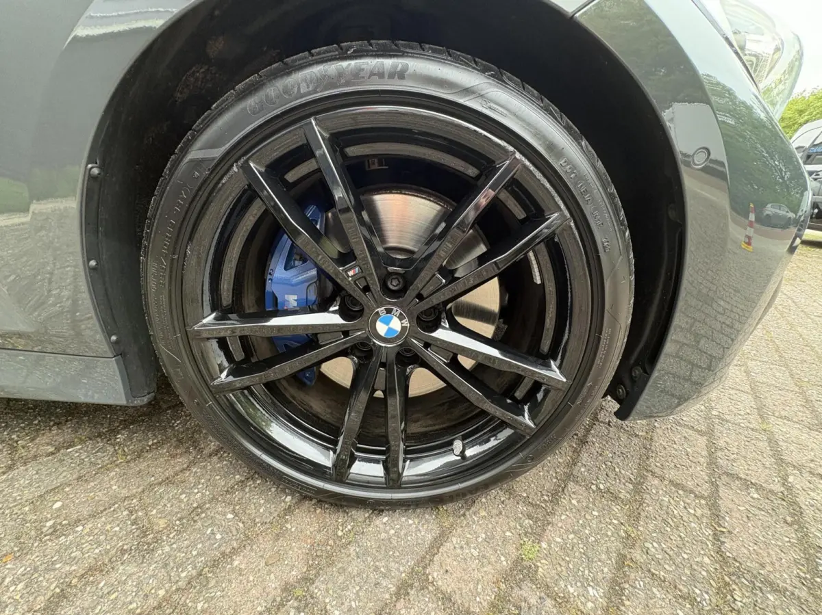 330i High Executive Edition