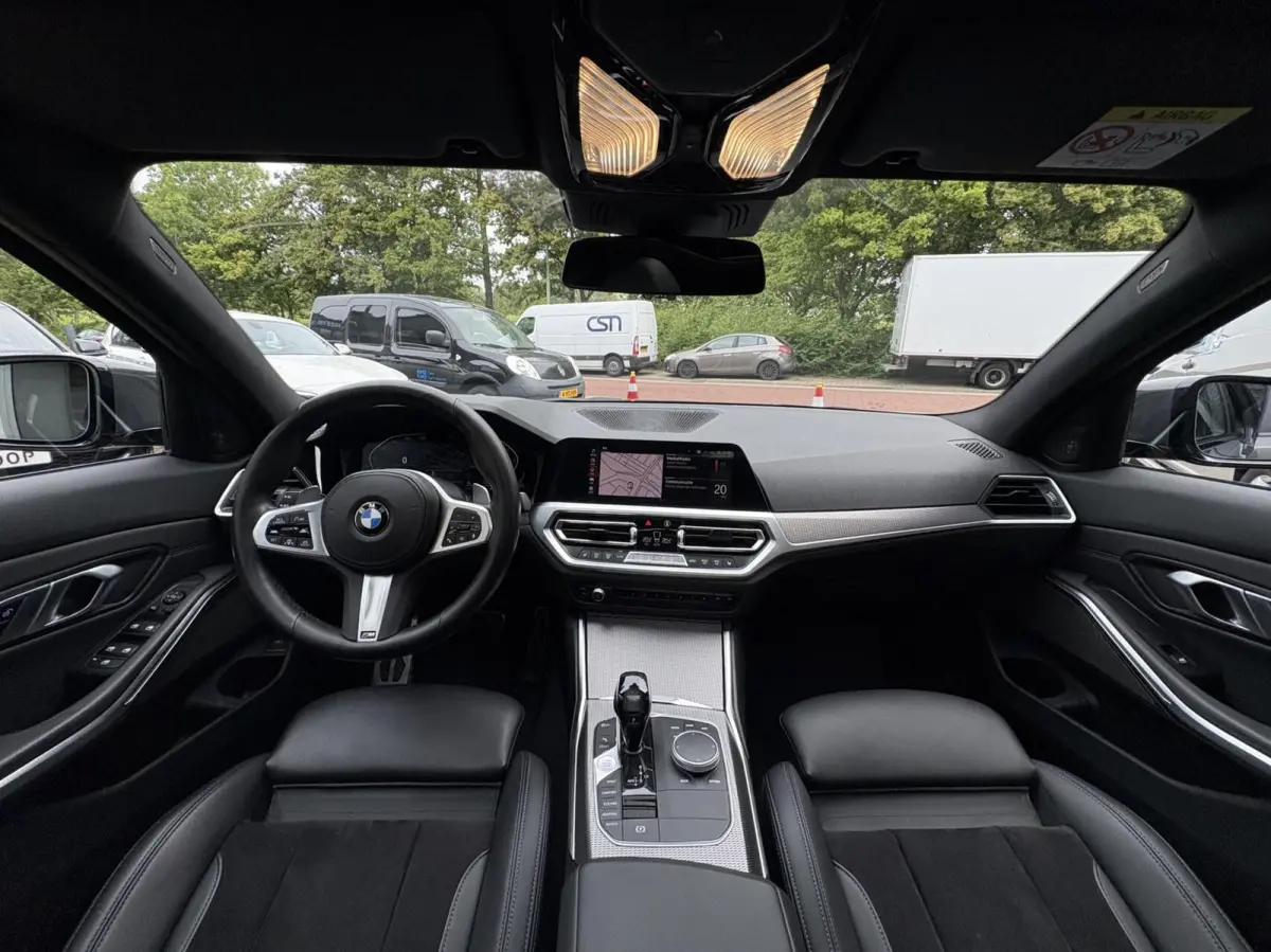 330i High Executive Edition