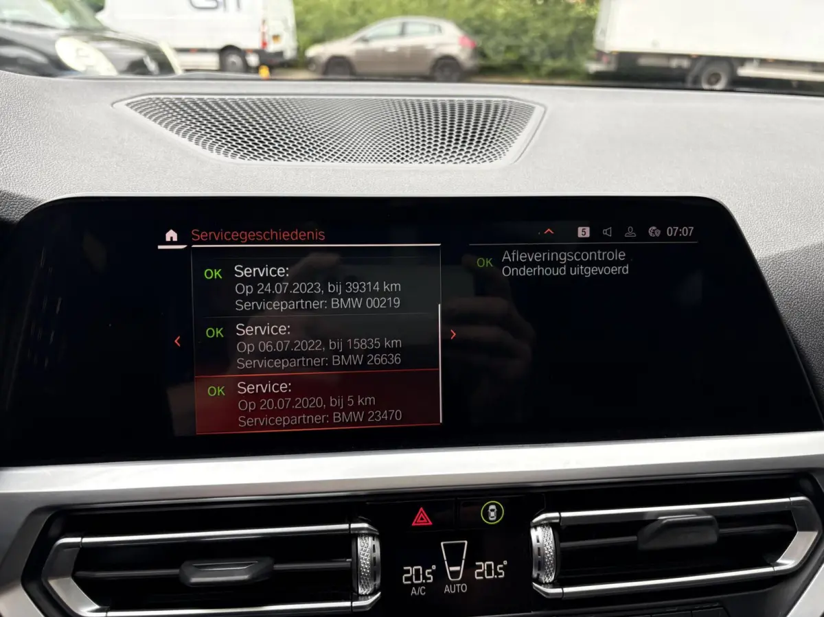 330i High Executive Edition