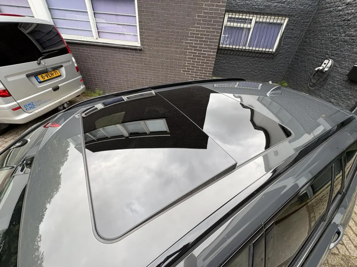330i High Executive Edition